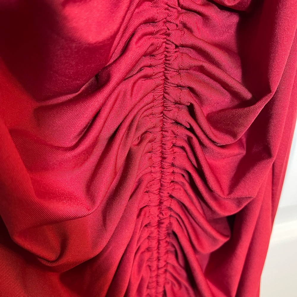 Burgundy Ruched Dress - Picture 2 of 5